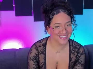 tatii_moon from Chaturbate