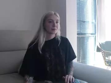 tattoobbgirl from Chaturbate