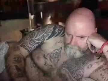 tattooeddilf01 from Chaturbate