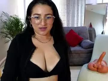 tessa_drawing from Chaturbate