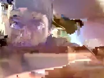 thatthingsloaded01 from Chaturbate