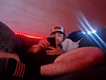 thatthingsloaded01 from Chaturbate