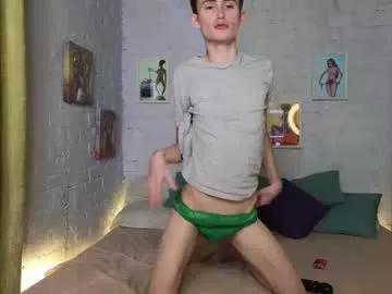 tommy18xxx from Chaturbate