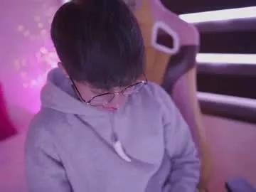 tommy_blue1 from Chaturbate