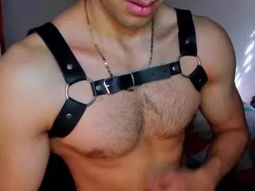 tommy_bred from Chaturbate