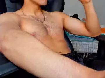 tommy_bred from Chaturbate