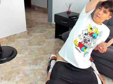 tommy_carlos from Chaturbate