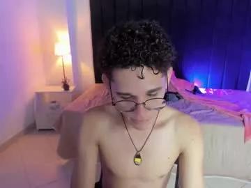 tommy_tucker10 from Chaturbate