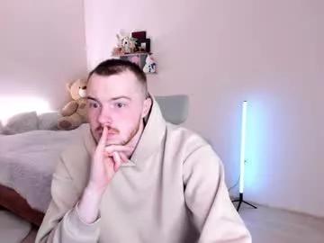 toohornyserj from Chaturbate