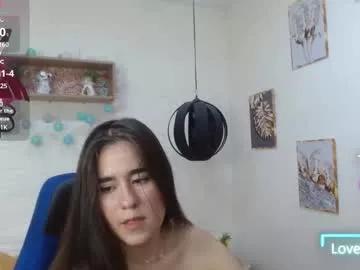 tulunaroja from Chaturbate