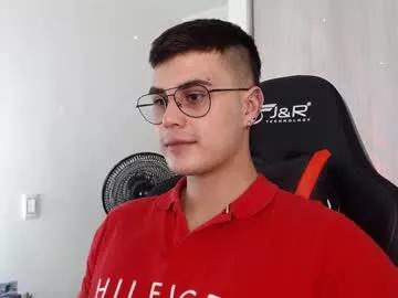 tylerhuntt__ from Chaturbate is Freechat