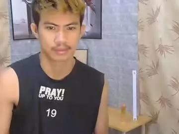 urasian_justin from Chaturbate is Freechat
