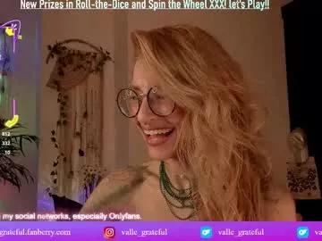 valle_grateful from Chaturbate