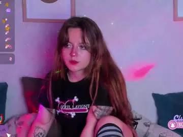 veesimons_dh from Chaturbate