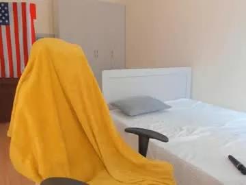 vikkykitten from Chaturbate