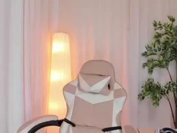 vitta_alfayed from Chaturbate