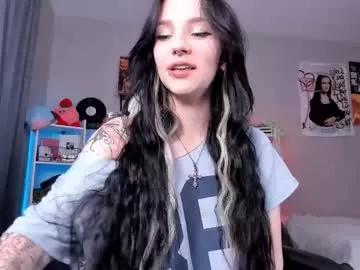 vivian_qwerty from Chaturbate