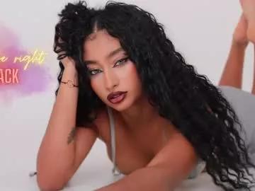 willow_hendrix from Chaturbate