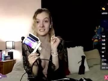 xelliee_rosex from Chaturbate