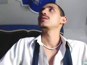 xxxhome_alonexxx from Chaturbate