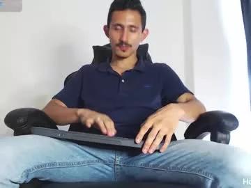 xxxhome_alonexxx from Chaturbate