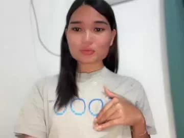 yrdrmgrl_jennie26 from Chaturbate
