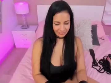 zamarahot from Chaturbate