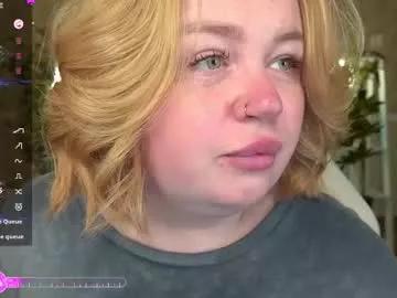 zarareign_ from Chaturbate