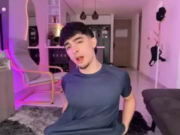 zenn_rush from Chaturbate