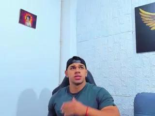 aaron_velour from Flirt4Free