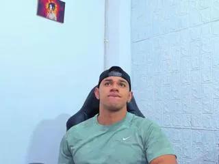 aaron_velour from Flirt4Free