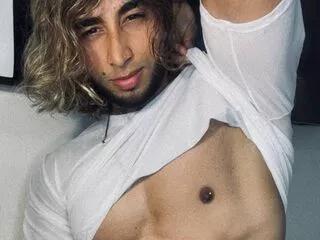 adam_kravitz from Flirt4Free