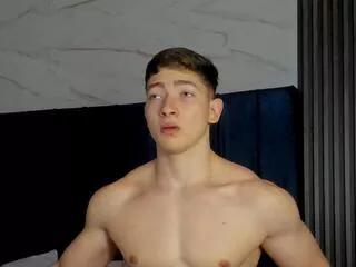 adam_laid from Flirt4Free is Freechat