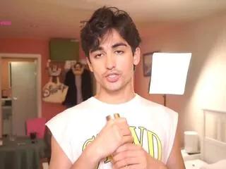 alan_simbon from Flirt4Free