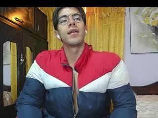 alastor_grey from Flirt4Free is Freechat