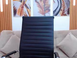 anddy_white from Flirt4Free is Freechat