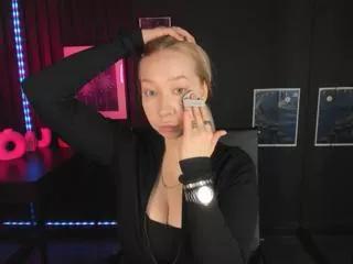 annabelle_lumi from Flirt4Free