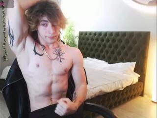 brendan_piks from Flirt4Free is Freechat