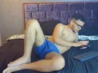 bruno_milo_jared performants stats from Flirt4Free