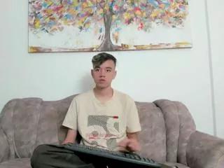 bunny_maxi from Flirt4Free