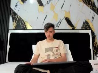 bunny_maxi from Flirt4Free