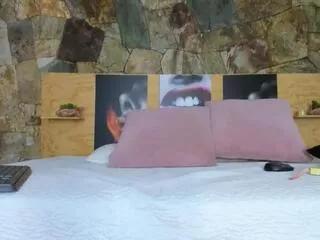 candy_feett from Flirt4Free is Freechat