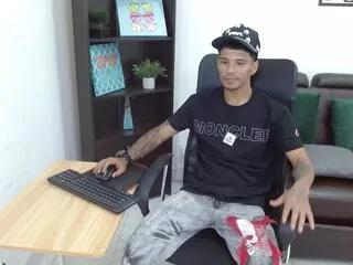 charlie_oconnor from Flirt4Free is Freechat