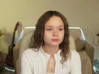 clover_blacknall from Flirt4Free is Freechat