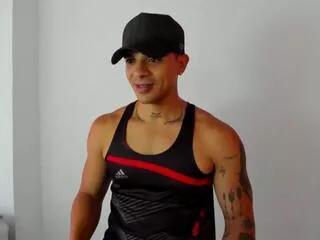 derek_rossetti from Flirt4Free is Freechat