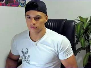derry_adams from Flirt4Free