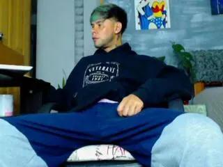 derryck from Flirt4Free