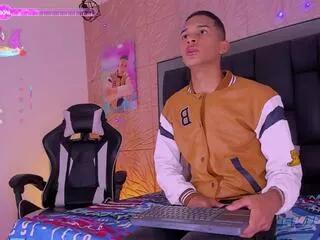 dilam_amadeus from Flirt4Free is Freechat