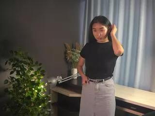 Dolly_cornfield webcams show profile image 