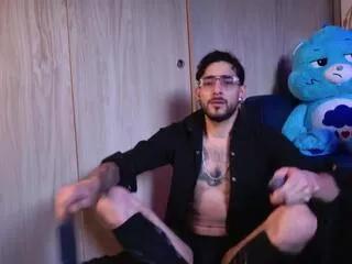 enzo_alan from Flirt4Free is Freechat